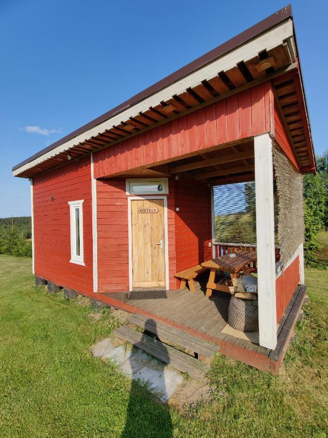 Zalioji Villa Padustis Luaran gambar